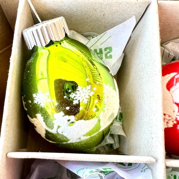 12 Radko Xmas Holiday Splendor Signature Flocked Tulips & Ball Ornaments - Picture 13 of 16